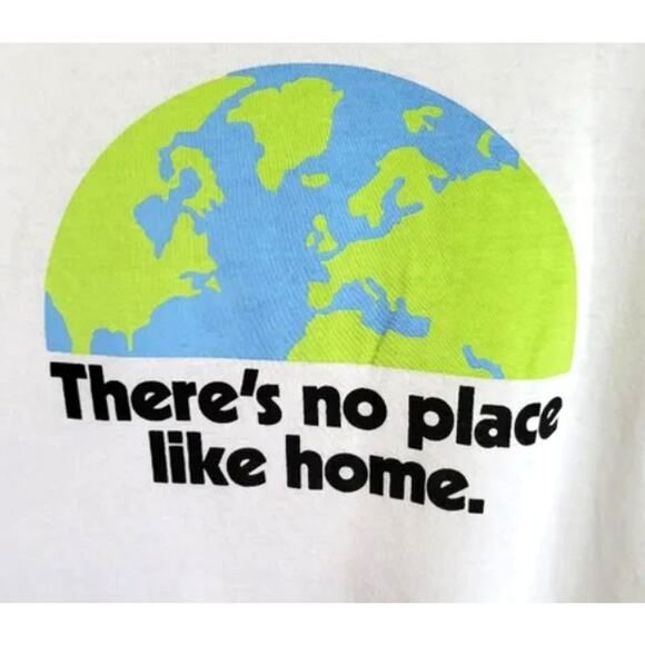 NWT Sub Urban Riot "There's No Place Like Home" Graphic Tee Sz Large in White - Picture 4 of 7